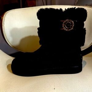 GBG Black Fur-Trimmed Boots. Size 7.5